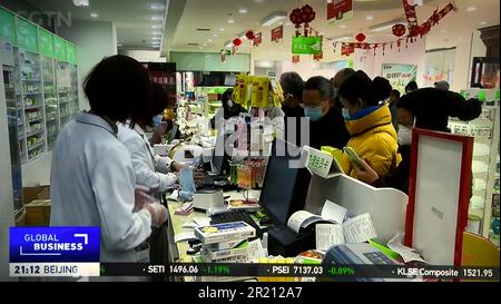 Un screengrab d'une émission de nouvelles sur le CGTN, China Global Television Network, dans le contexte de la pandémie du coronavirus COVID-19. Banque D'Images