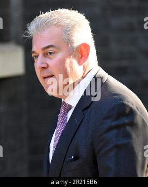 Brandon Lewis, secrétaire d'État britannique pour l'Irlande du Nord, arrive à Downing Street pour une réunion du cabinet alors que le Parlement revient après les vacances d'été. Brandon Kenneth Lewis CBE (né le 20 juin 1971) est un homme politique britannique qui a été secrétaire d'État à la Justice et Lord Chancelier de septembre à octobre 2022 Banque D'Images