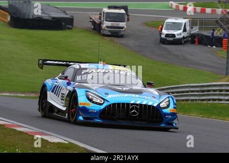 Timur Boguslavskiy - AKKODIS équipe ASP - conduite Mercedes-AMG GT3 numéro 88 dans le défi mondial GT 2023 coupe Sprint Europe à Brands Hatch à 20 mai Banque D'Images