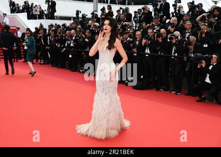 Cannes, France. 01st janvier 2016. 76th Festival de Cannes 2023, soirée 1 - ouverture tapis rouge. Photo : crédit : Agence photo indépendante/Alamy Live News Banque D'Images