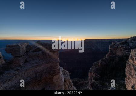 Lever du soleil au parc national du Grand Canyon, Arizona Banque D'Images