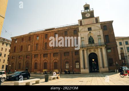 MILAN, ITALIE - septembre 2023 vue extérieure de l'Universita Cattolica del Sacro Cuore. Photo de haute qualité Banque D'Images
