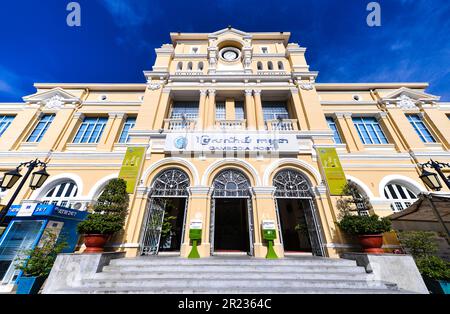 Phnom Penh, Cambodge - 03 AOÛT 2017 : le bureau de poste de l'ère française au Cambodge à Phnom Penh Banque D'Images