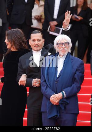 Cannes, France. 16th mai 2023. Maiwenn, Johnny Depp et Pierre Richard assistent à la première et à la cérémonie d'ouverture « Jeanne du Barry » lors du Festival annuel du film de Cannes 76th sur 16 mai 2023 à Cannes, France. (Photo par: DGP/imageSPACE) Credit: Imagespace/Alay Live News Banque D'Images