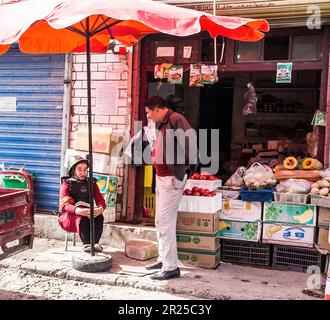 Contrôle et contrôle Banque D'Images