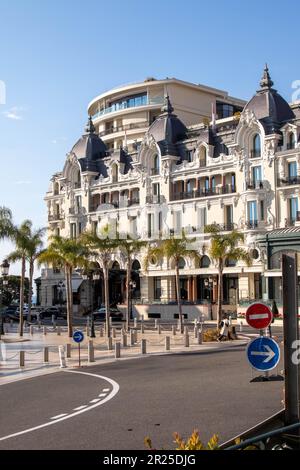 Monte Carlo, Monaco, 21 avril 2023 :- Vue sur l'Hôtel de Paris, Monte Carlo, Monaco Banque D'Images