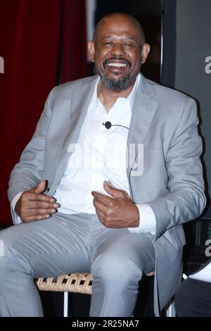 Forest Whitaker est photographiée lors de la présentation du centre d'apprentissage français de l'Initiative de paix et de développement Whitaker à Aubervillers, près de Paris, en France, sur 17 mai 2023. Photo de Jerome Dominé/ABACAPRESS.COM crédit: Abaca Press/Alay Live News Banque D'Images