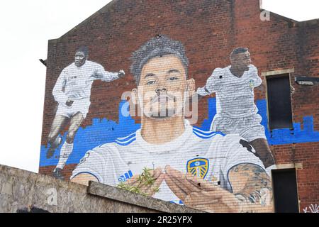 Murale de rue dans le quartier des appels du centre-ville de Leeds, avec l'ancien joueur de Leeds Utd et d'Angleterre Kalvin Philips, dans le West Yorkshire, Royaume-Uni Banque D'Images