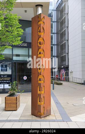 Leeds Dock, un nouveau village aquatique créatif où innovation, culture et entreprise se réunissent pour créer une nouvelle destination et un nouveau lieu de vie, au Royaume-Uni Banque D'Images