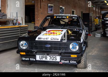 1977 Ford Escort «UPR 70s» en exposition au Scramble d'avril qui s'est tenu au centre du patrimoine de Bicester le 23 avril 2023. Banque D'Images