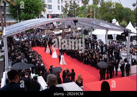 Cannes, France. 17th mai 2023. Atmosphère générale lors de la première de Monster dans le cadre du Festival de Cannes 76th à Cannes, France sur 17 mai 2023. Photo d'Aurore Marechal/ABACAPRESS.COM crédit: Abaca Press/Alay Live News Banque D'Images