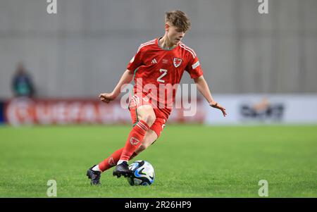 Budapest, Hongrie. 17 mai 2023, finale du championnat européen des moins de 17 ans de l'UEFA 2023, BUDAPEST, HONGRIE - MAI 17 : Rhys Thomas du pays de Galles en action pendant le championnat européen des moins de 17 ans de l'UEFA 2023 Grouper Un match entre la Hongrie et le pays de Galles au stade Hidegkuti sur 17 mai 2023. Kredit: Gabriella Barbara Banque D'Images