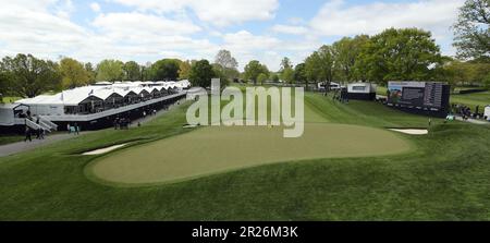 Rochester, États-Unis. 17th mai 2023. Le vert 18th pendant la dernière journée d'entraînement pour le championnat PGA 2023 au Oakwood Country Club de Rochester, New York, mercredi, 17 mai 2023. Photo par Aaron Josefczyk/UPI crédit: UPI/Alay Live News Banque D'Images