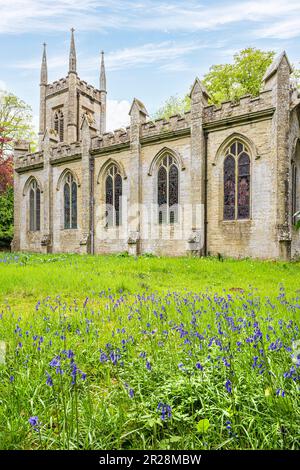 Printemps à la chapelle gothique géorgienne de Bromyard construite en 1799 par George Byfield à Brockhampton près de Bromyard, Herefordshire, Angleterre Royaume-Uni Banque D'Images