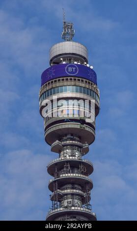 Londres, Royaume-Uni. 18th mai 2023. Vue générale de la Tour BT dans le centre de Londres. Le géant des télécommunications BT (British Telecommunications) a annoncé qu'il allait réduire de 55 000 000 emplois d'ici 2030, avec des technologies dont l'intelligence artificielle devrait remplacer une partie du personnel. (Photo de Vuk Valcic/SOPA Images/Sipa USA) crédit: SIPA USA/Alay Live News Banque D'Images