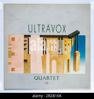 LP Cover of Quartet, le sixième album studio du groupe de musique électronique britannique Ultravox, sorti en 1982 Banque D'Images