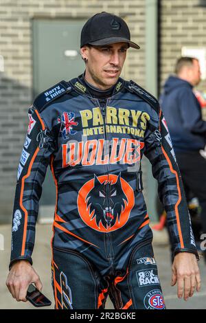 Sam Masters - Parry's International Wolves lors de la première coupe Knock Out Quarter 2nd Leg entre Belle vue Aces et Wolverhampton Wolves au National Speedway Stadium, Manchester, le jeudi 18th mai 2023. (Photo : Ian Charles | INFORMATIONS MI) Credit: INFORMATIONS MI & Sport /Alamy Live News Banque D'Images