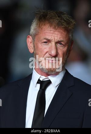 Cannes, France. 18th mai 2023. L'acteur américain Sean Penn assiste jeudi à 18 mai 2023 à la première de Black Flies au Festival de Cannes 76th au Palais des Festivals de Cannes, France. Photo de Rune Hellestad/ Credit: UPI/Alay Live News Banque D'Images