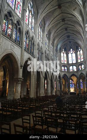 Vertical intérieur Saint-Severin - Paris, France Banque D'Images