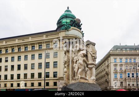 Vienne, Autriche - Mai 2023 Mémorial contre la guerre et le fascisme à Albertinaplatz Banque D'Images