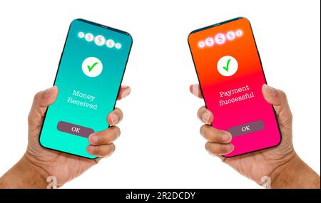 La main d'un homme tient un smartphone à l'écran avec les messages que le paiement a réussi et l'argent reçu. Concept de transactions financières avec le système de développement mobile Banque D'Images