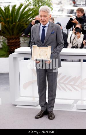 Cannes, Frankreich. 19th mai 2023. Harrison Ford beim Photocall zum Kinofilm 'Indiana Jones et le cadran de Destiny/Indiana Jones und das Rad des Schicksals' auf dem Festival de Cannes 2023/76. Internationale Filmfestspiele von Cannes am Palais des Festivals. Cannes, 19.05.2023 crédit: Geisler-Fotopress GmbH/Alay Live News Banque D'Images