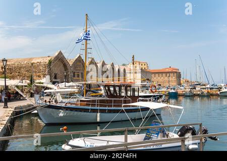 Port vénitien à Chania, nord-ouest de la Crète, Grèce Banque D'Images