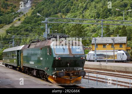 Flamsbana Museet, musée avec l'ancien train à Flam, Aurlandsfjorden, Sogn og Fjordane, Norvège, Europe Banque D'Images