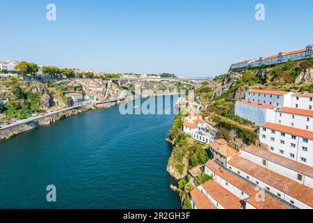 Trois ponts sur le Douro à Porto, Portugal Banque D'Images