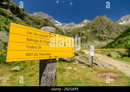 Panneau dans le Parc National des Ecrins, Valgaudemar, Parc National des Ecrins, Dauphine, Provence-Hautes Alpes, France Banque D'Images