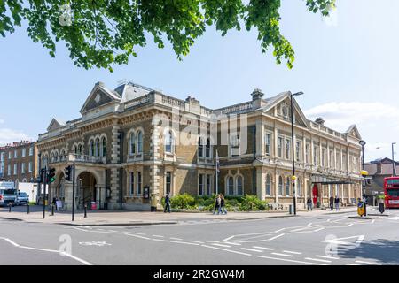 Chiswick Town Hall, Terrasse, Heathfield, Chiswick Turnham Green, London Borough of London, Greater London, Angleterre, Royaume-Uni Banque D'Images