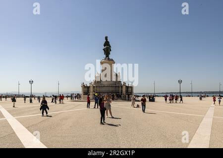 La Praça do Comércio (Commerce Plaza) est une grande place face au port dans la capitale du Portugal, Lisbonne Banque D'Images