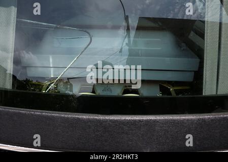 HARLEM, NY - 19 mai : les foules se rassemblent dans la ville de New York, avec la famille, les amis et d'autres sont venus rendre hommage à l'ancien Performer de New York, Jordan Maurice Caine Neely, alors qu'il était élulogolisé par le révérend Al Sharpton, président et PDG, Réseau national d'action à l'église baptiste du mont Neboh, sur 19 mai 2023, à Harlem, New York. Son meurtre d'étouffement par l'ancien Marine Daniel Penny a conduit à une situation tendue entre la population et les citoyens sur l'utilisation de la force mortelle par le citoyen moyen. Chris Moore/MediaPunch crédit: MediaPunch Inc/Alamy Live News Banque D'Images