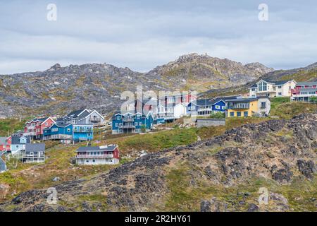 Maisons résidentielles, Qaquortoq, municipalité de Kujalleq, Groenland Banque D'Images