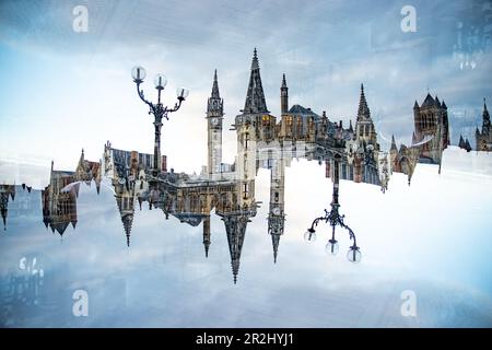 Double exposition du centre ville de Gand, Belgique. Banque D'Images