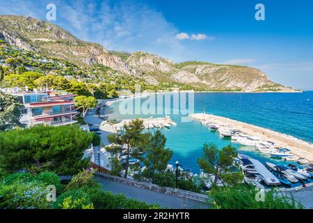 Station balnéaire de Èze-bord-de-Mer sur la Côte d'Azur, Provence, France Banque D'Images