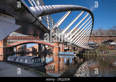 Merchants Bridge et le canal Bridgewater, Castlefield, Manchester, Angleterre, Royaume-Uni, Europe Banque D'Images