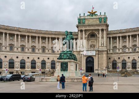 Monument du Prince Eugène en face de Hofburg, site classé au patrimoine mondial de l'UNESCO, Vienne, Autriche, Europe Banque D'Images