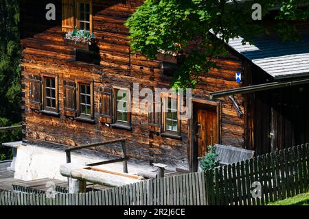 Gerstruben, ancien village agricole de montagne du Dietersbachtal près d'Oberstdorf, Alpes d'Allgäu, Allgäu, Bavière, Allemagne, Europe Banque D'Images