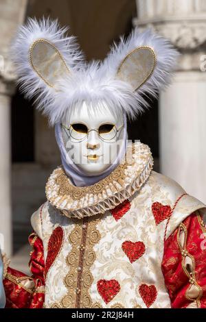 Personnage en costume de carnaval, Venise, Vénétie, Italie, Europe Banque D'Images