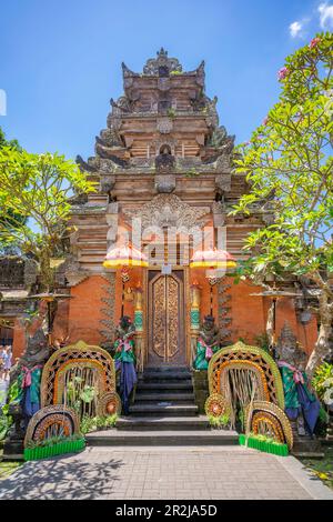 Vue sur le palais d'Ubud, le temple de Puri Saren Agung, Ubud, Kabupaten Gianyar, Bali, Indonésie, Asie du Sud-est, Asie Banque D'Images