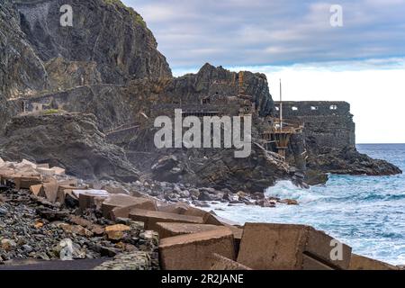 L'ancienne station de chargement de bananes Castillo del Mar sur la côte de Vallehermoso, la Gomera, îles Canaries, Espagne Banque D'Images