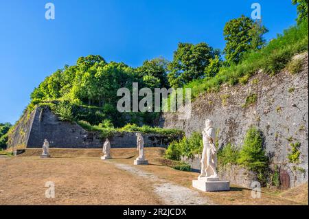 Citadelle souterraine de Verdun avec monuments aux généraux, Verdun, Meuse, Lorraine, Verdun-sur-Grand est, Alsace-Champagne-Ardenne-Lorraine, France Banque D'Images