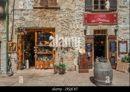 Magasins à Saint-Guilhem-le-désert, Hérault, chemin de Saint James, Languedoc-Roussillon, Occitanie, Languedoc-Roussillon-midi-Pyrénées, France Banque D'Images