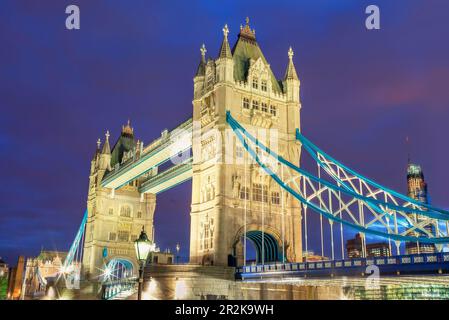 Tower Bridge, London, England, UK Banque D'Images