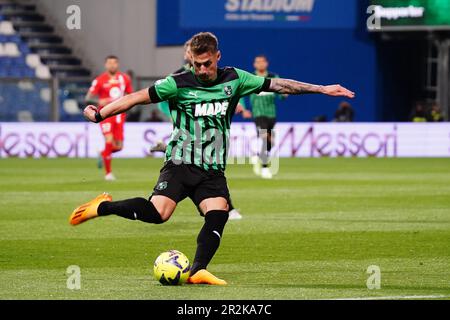 Andrea Pinamonti (US Sassuolo Calcio) pendant le championnat italien série Un match de football entre US Sassuolo et AC Monza sur 19 mai 2023 au stade Mapei à Reggio Emilia, Italie - Credit: Luca Rossini/E-Mage/Alay Live News Banque D'Images