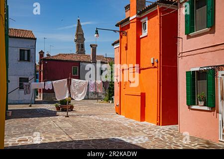 Maisons colorées à Burano Venise italie Banque D'Images
