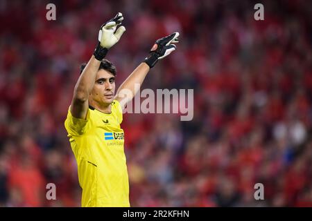 Séville, Espagne. 18 mai 2023. Bono de Sevilla FC gestes pendant le match de football semi-fin de l'UEFA Europa League entre Sevilla FC et Juventus FC. Credit: Nicolò Campo/Alay Live News Banque D'Images