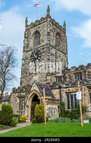 Eglise de la Sainte Trinité au sommet de la High Street à Skipton, North Yorkshire, Angleterre, Royaume-Uni Banque D'Images