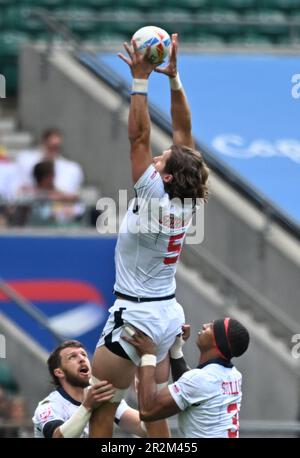 Londres, Royaume-Uni. 20th mai 2023. 20th mai 2023 ; Stade de Twickenham, Londres, Angleterre : HSBC London Rugby Sevens Nouvelle-Zélande contre les États-Unis ; Kevon Williams des États-Unis remporte le match de la balle de ligne Credit: Action plus Sports Images/Alay Live News Banque D'Images